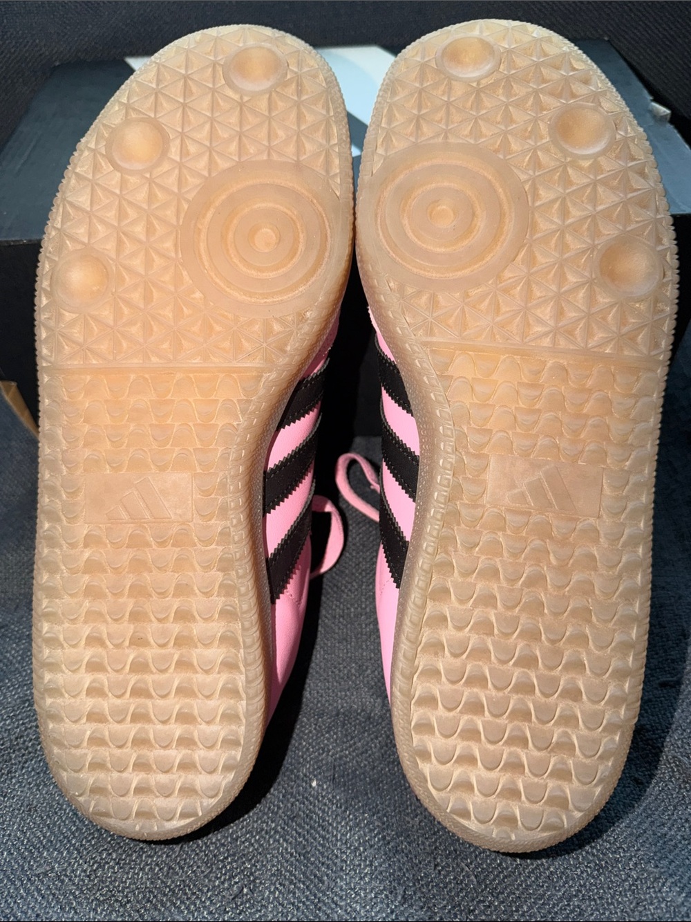 Adidas Samba Messi Sneakers sz 9m/10w - Picture 6 of 7